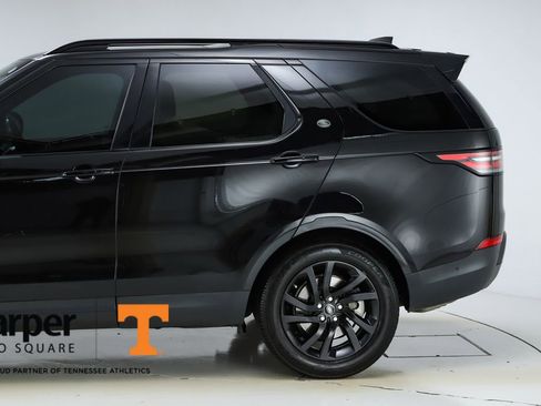 Used 2017 Land Rover Discovery HSE Luxury image 4
