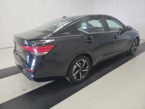 Used 2024 Nissan Sentra SV image 6