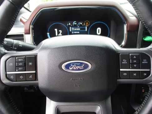 Used 2023 Ford F150 Lariat image 24