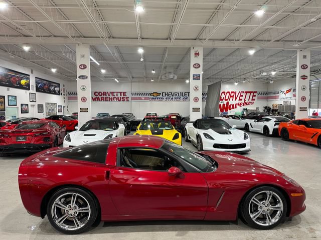 Used 2008 Chevrolet Corvette Coupe w/ Preferred Equipment Group RWD image 6