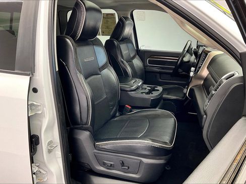 Used 2024 RAM 2500 Laramie w/ Cold Weather Group image 6