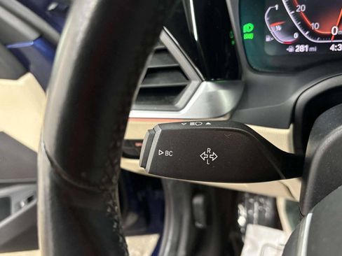 Used 2019 BMW 330i xDrive Sedan AWD/4WD image 35