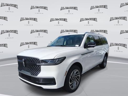 New 2026 Lincoln Navigator L Reserve AWD/4WD image 1