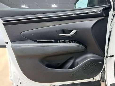 Used 2024 Hyundai Tucson Limited FWD image 13