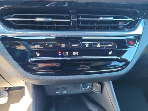 New 2026 Buick Envista Avenir image 32