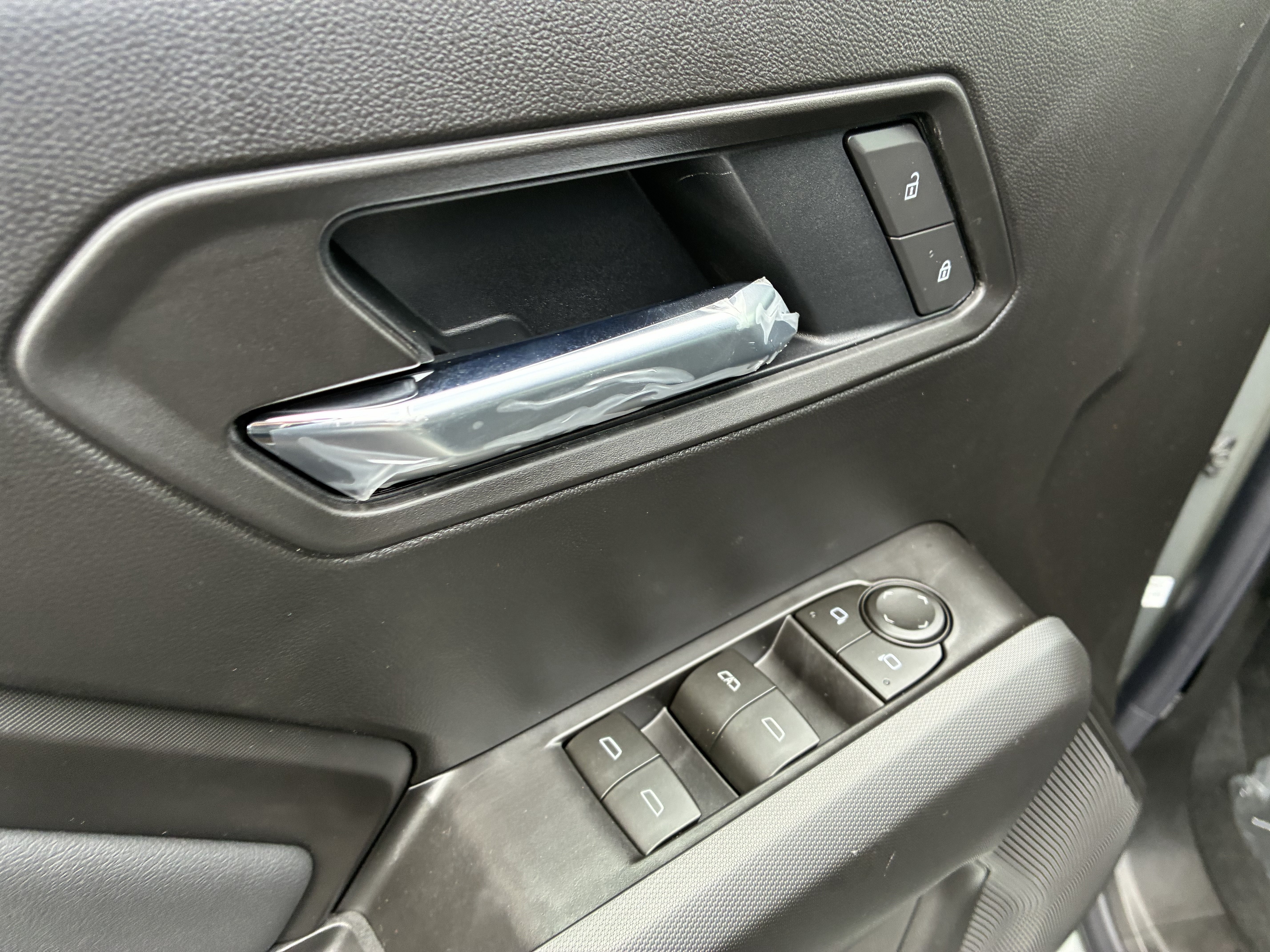 New 2026 Chevrolet Colorado LT w/ LT Convenience Package RWD image 27