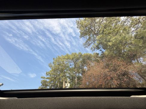 Used 2021 GMC Sierra 1500 AT4 w/ AT4 Premium Package image 20