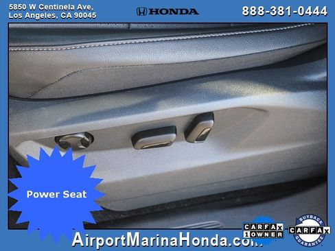 Used 2019 Volkswagen Tiguan SE w/ Panoramic Sunroof Package image 13