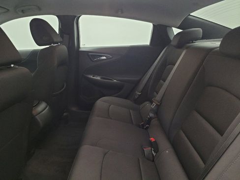 Used 2023 Chevrolet Malibu LS FWD image 18