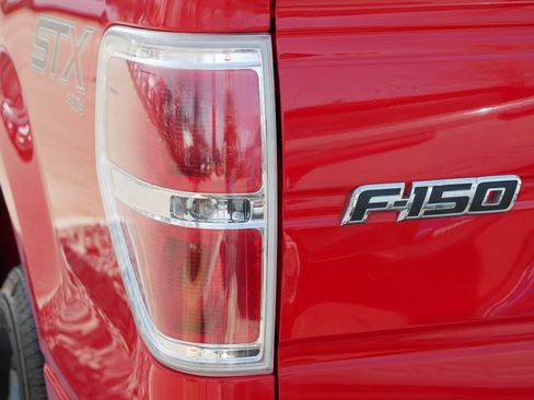 Used 2014 Ford F150 STX w/ Equipment Group 201A Mid AWD/4WD image 17