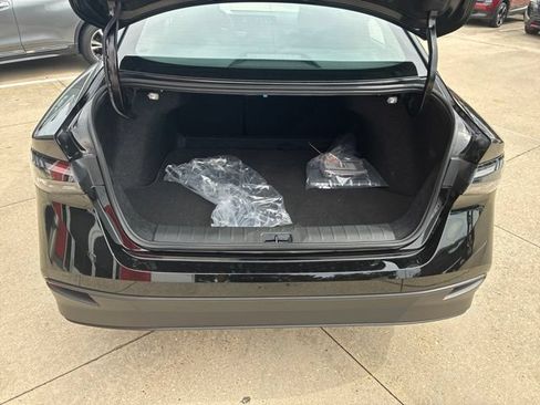 Used 2026 Nissan Sentra S w/ Floor Mat Package FWD image 8