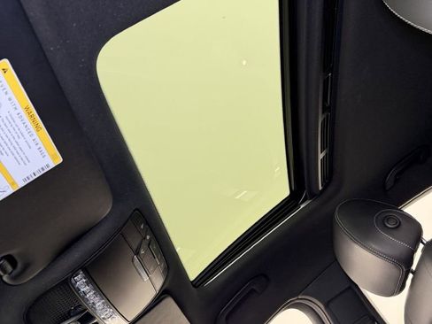 Used 2018 Mercedes-Benz GLC 300 4MATIC Coupe image 30