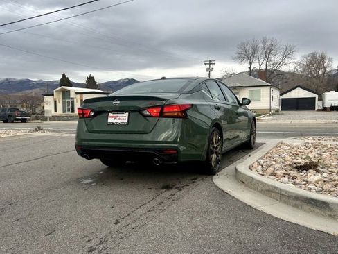 New 2025 Nissan Altima 2.5 SR image 4