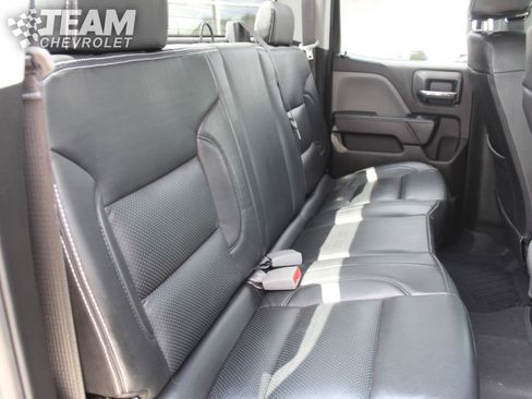Used 2018 Chevrolet Silverado 1500 Custom w/ Custom Convenience Package AWD/4WD image 24