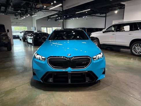 Used 2026 BMW M5 Touring image 13