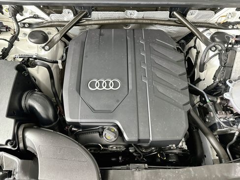 Used 2023 Audi Q5 2.0T Premium Plus w/ Premium Plus Package AWD/4WD image 35