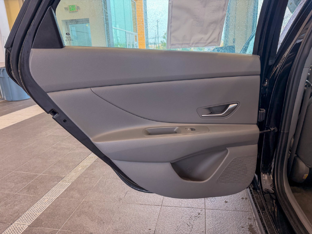 Used 2023 Hyundai Elantra Blue w/ Cargo Package FWD image 10