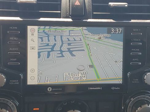 Used 2023 Toyota 4Runner TRD Off-Road Premium AWD/4WD image 18