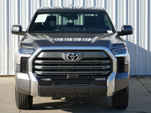 Used 2025 Toyota Tundra Limited image 48