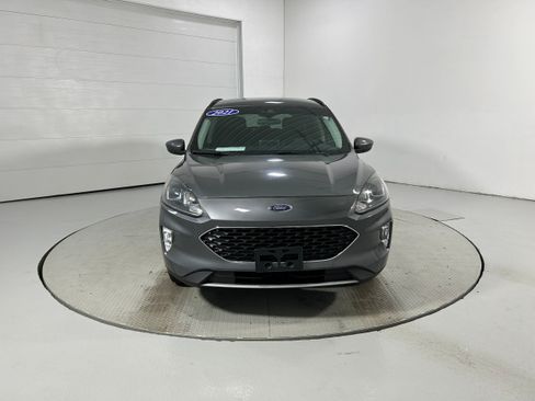 Used 2021 Ford Escape SEL AWD/4WD image 17
