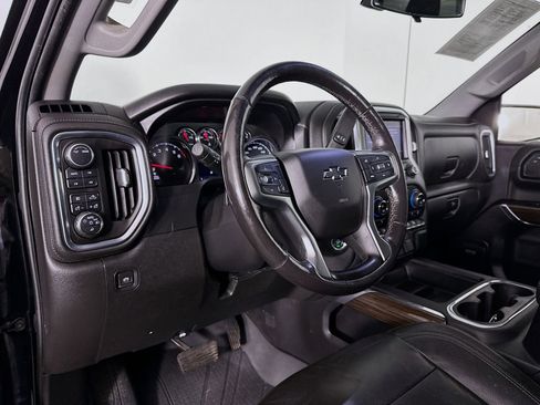 Used 2020 Chevrolet Silverado 1500 LT Trail Boss AWD/4WD image 13