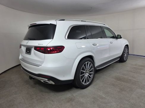 New 2026 Mercedes-Benz GLS 450 4MATIC image 4