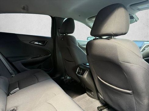 Used 2022 Chevrolet Malibu LT FWD image 23