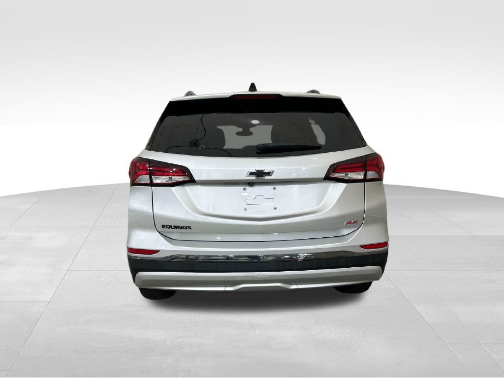 Used 2022 Chevrolet Equinox RS w/ RS Leather Package FWD image 4