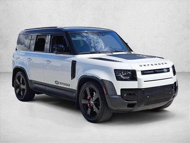 Used 2022 Land Rover Defender 110 SE AWD/4WD image 3