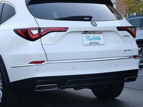 Used 2024 Acura MDX SH-AWD w/ Advance Package image 8