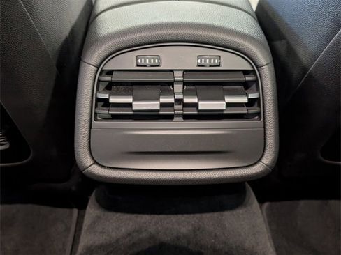 Used 2022 Maserati Ghibli Modena image 9