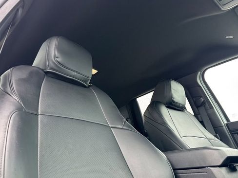 Used 2025 Toyota Tacoma SR image 14