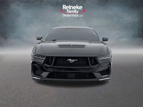 Used 2025 Ford Mustang GT Premium w/ GT Performance Package image 2