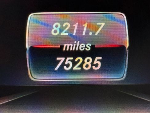 Used 2018 Mercedes-Benz GLA 250 4MATIC image 21