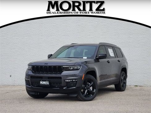 New 2025 Jeep Grand Cherokee L Limited image 1