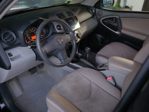 Used 2009 Toyota RAV4 2WD image 14
