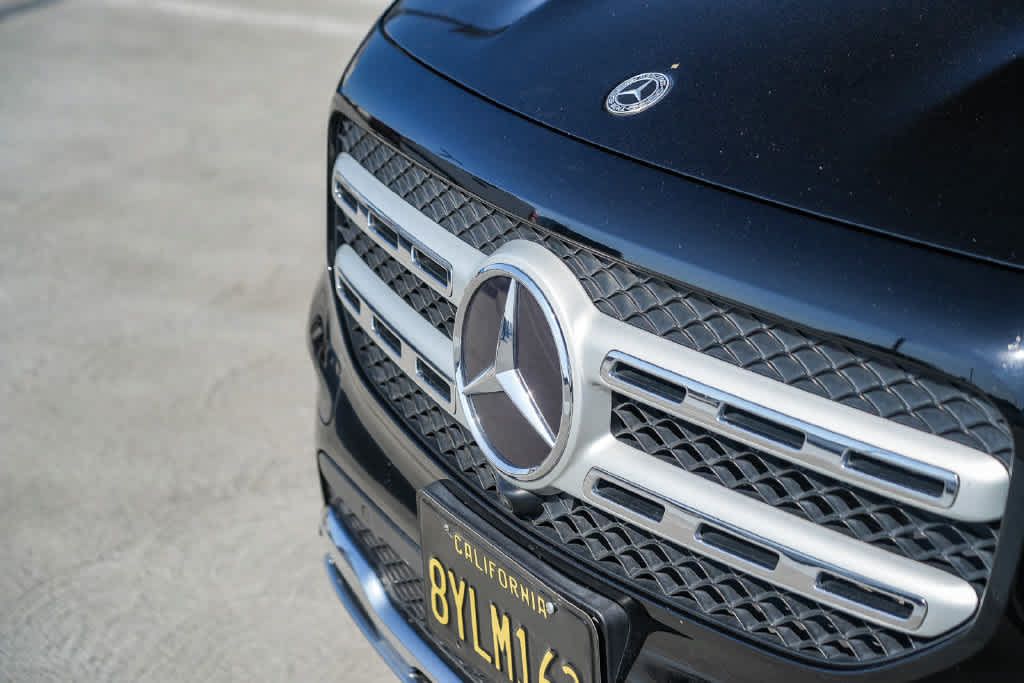 Used 2022 Mercedes-Benz GLB 250 image 3