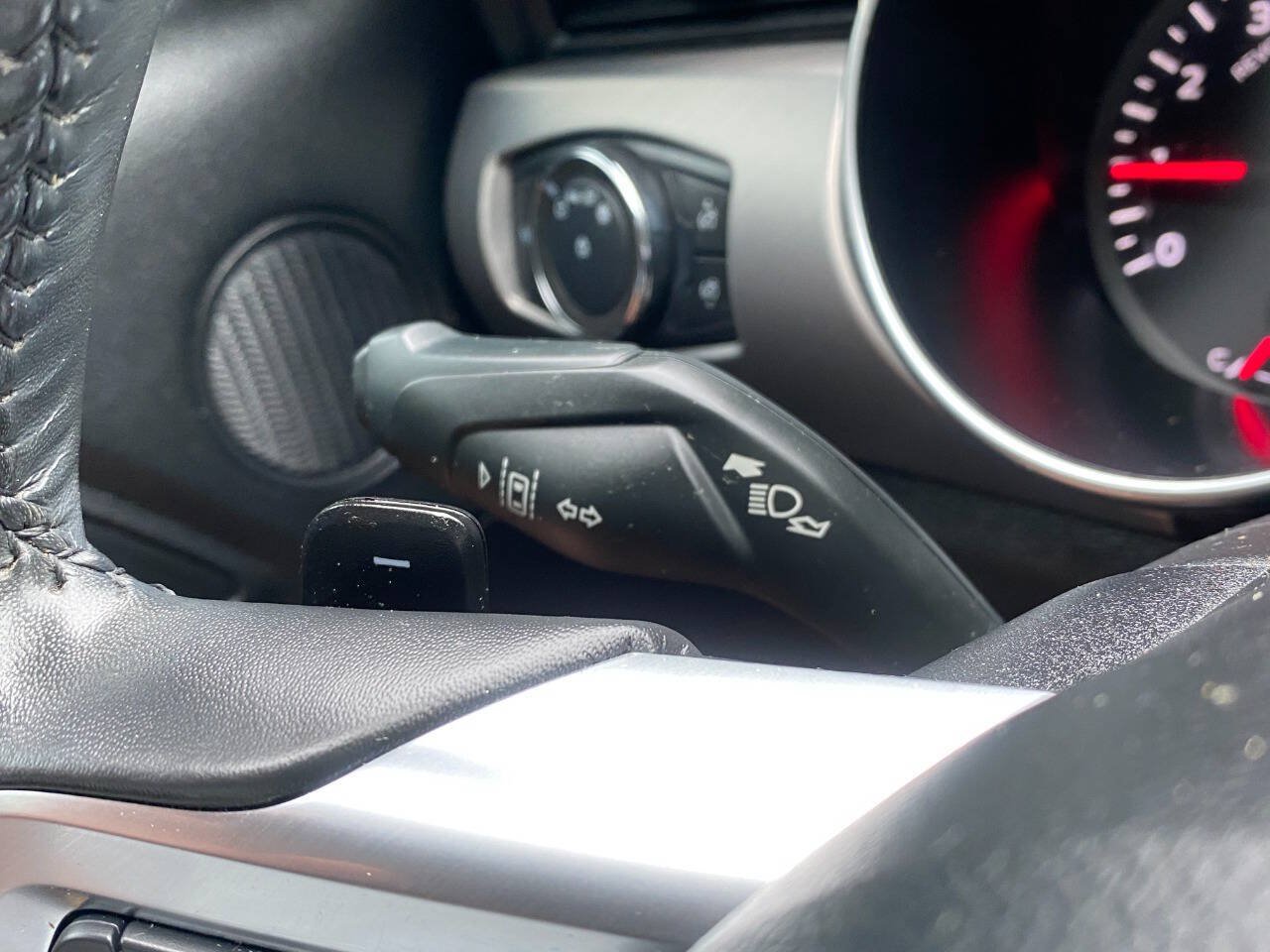 Used 2021 Ford Mustang Premium RWD image 26