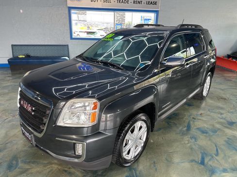 Used 2017 GMC Terrain SLE image 7