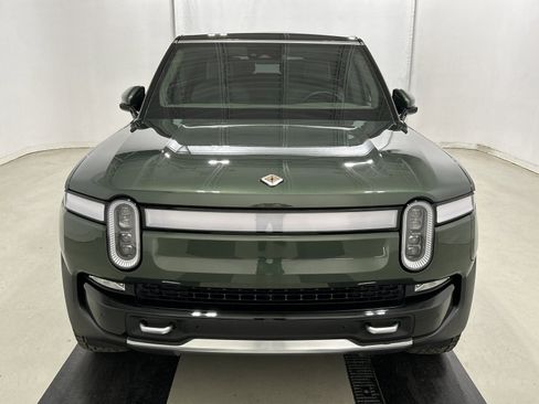 Used 2024 Rivian R1S Adventure AWD/4WD image 8