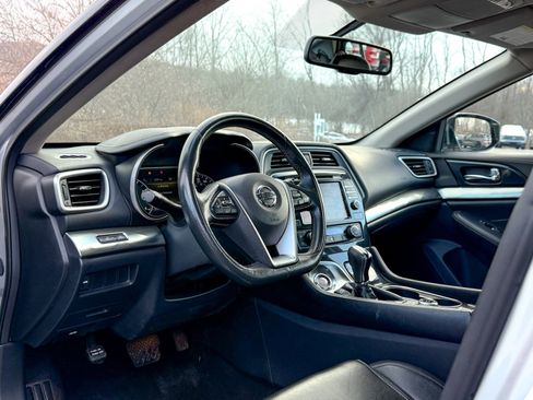 Used 2019 Nissan Maxima 3.5 SV w/ Floor Mat Group image 15