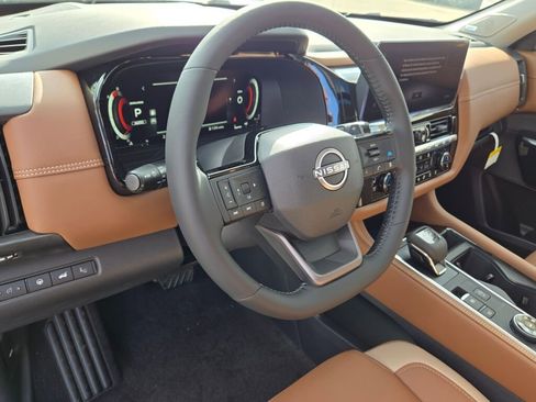 New 2026 Nissan Pathfinder Platinum w/ Cargo Package AWD/4WD image 25