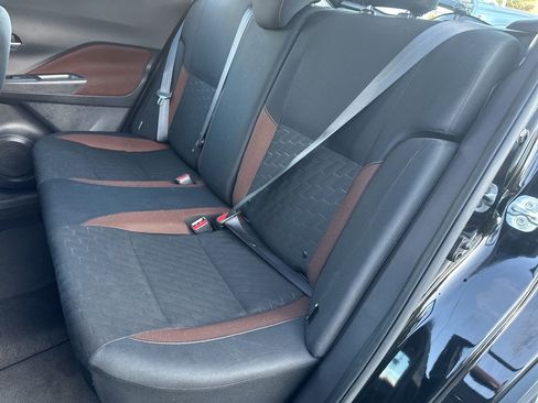 Used 2024 Nissan Kicks SR image 21