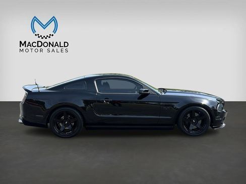 Used 2013 Ford Mustang GT Premium w/ GT Track Pkg image 8