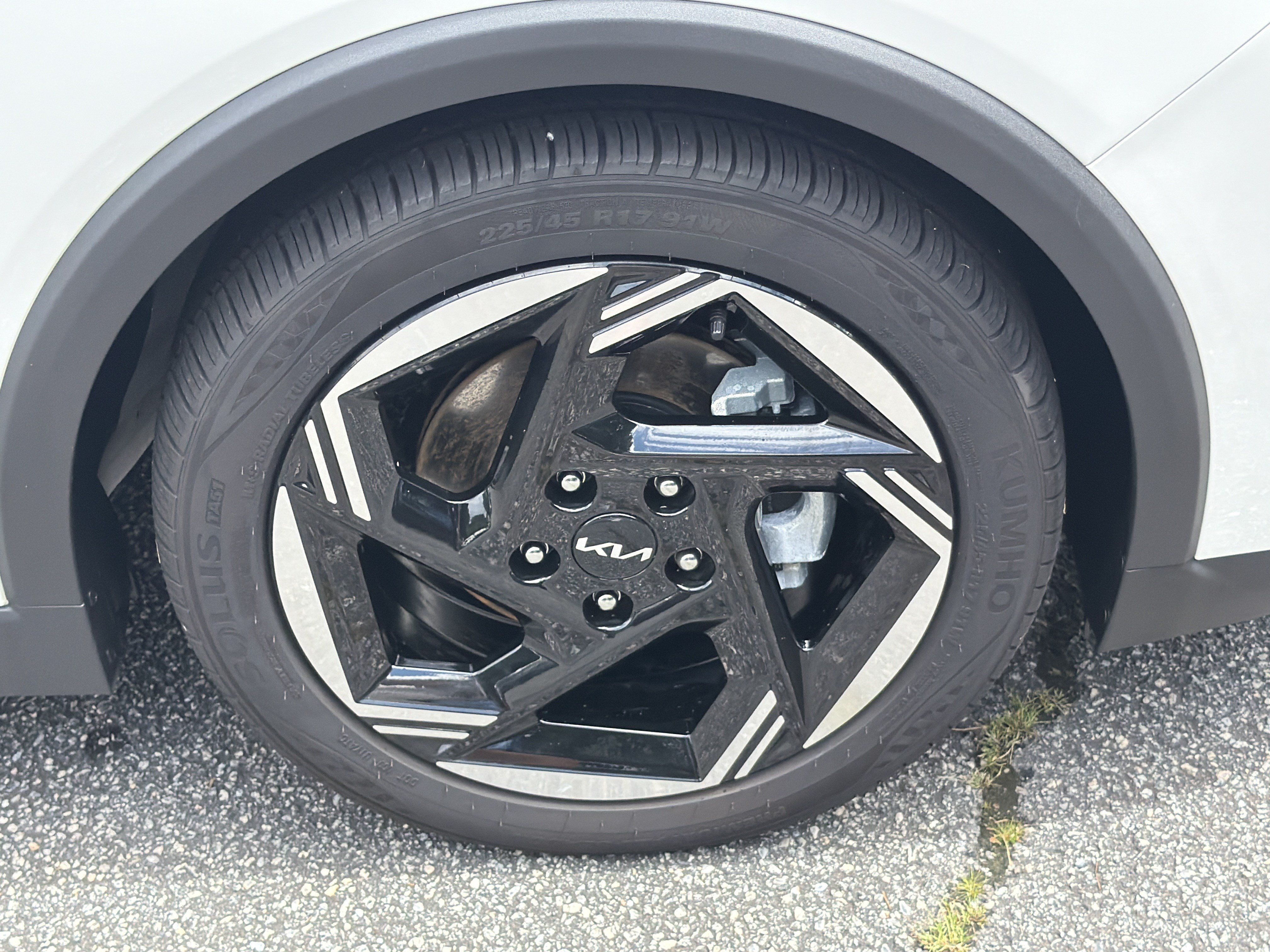 Certified 2025 Kia K4 EX FWD image 12