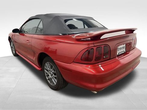 Used 1996 Ford Mustang GT RWD image 5