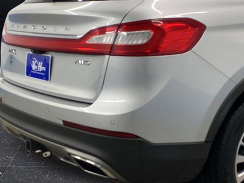 Used 2017 Lincoln MKX Select w/ Select Plus Package image 43