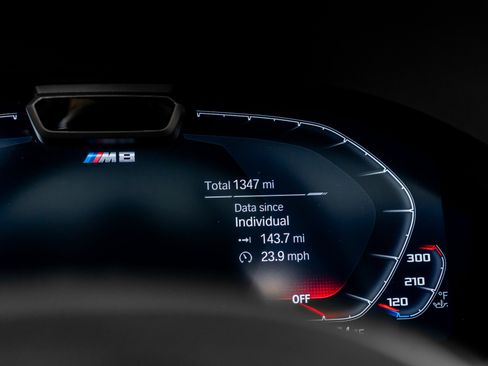 Used 2025 BMW M8 Competition image 45
