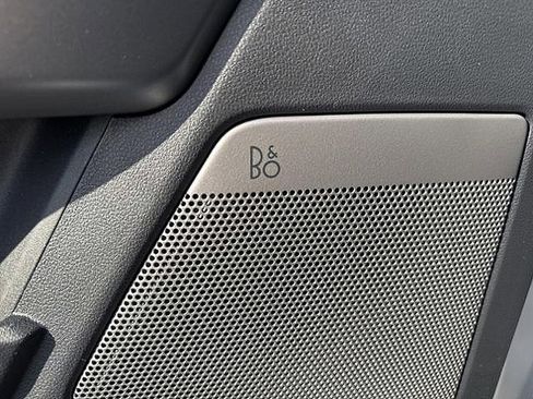 New 2025 Ford F150 Lariat w/ Equipment Group 501A Mid image 13