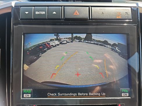 Used 2019 Subaru Ascent Limited AWD/4WD image 32